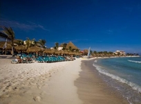 Catalonia Yucatan Beach