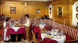 Hotel Tressane