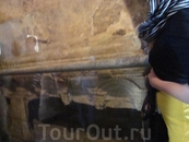 Саркофаг, в котором был захоронен Святой Николай