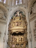 Главный алтарь капеллы, произведение Diego de Siloé и Felipe Vagarny, был изготовлен в 1522-1526 годах.