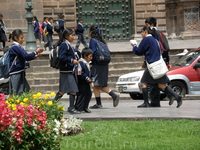 школьники в Куско