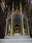Мощевик в алтаре собора Сен-Дени
