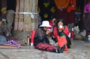 Джоканг - самый знаменитый монастырь Тибета. Поскольку он не контролируется определенной религией, привлекает приверженцев всех школ тибетского буддизма ...