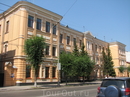 Здание Центрального банка на улице Куйбышева - в центре Старого города