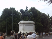 Памятник Виктору - Эммануилу