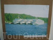 Стоянка пассажирских судов у острова Валаам.