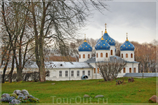 Юрьев монастырь. Собор Воздвижения.