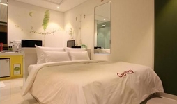 Crossing Hotel Crossing Hotel