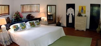 East Winds Inn