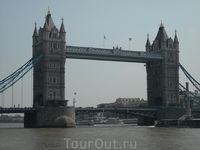 Tower Bridge.