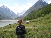 Я, на фоне горы Белухи