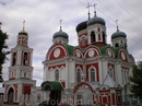 Смоленский собор (1872,) построенный в честь того, что покушение Дмитрия Каракозова на Александра Второго оказалось неудачным.