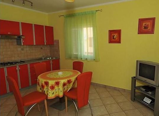 Apartments Elida