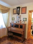 Пианино в комнате Софьи Александровны.