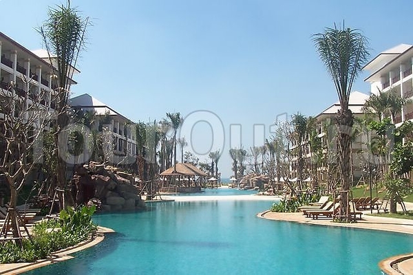 Ravindra Beach Resort and Spa