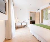 Barcelo Praha Five