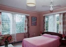 Фото Carefree Guesthouse