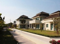 Akamai Village