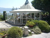 Вид на территорию отеля Grand Yazici Mares - бар "Султан"
