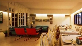 Ambassador Chauni Apartment-Hotel