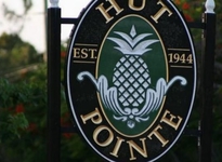 Hut Pointe Inn