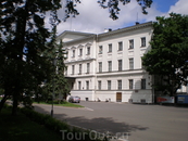Дом военного губернатора (Кремль, корпус 3) - одно из зданий Нижегородского государственного художественного музея.
Дворец военного губернатора связан ...