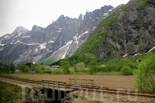 Горный массив Тролльвеген Стена троллей Trollveggen