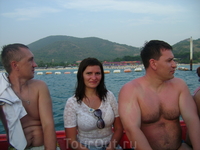 20 декабря 2010. Паром " Остров Ко Лан (пляж Самае) - Паттайя"