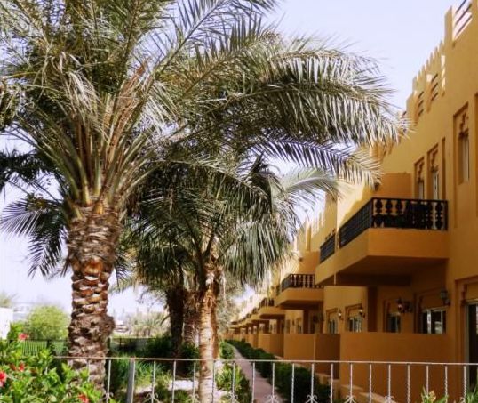 Al Hamra Village Golf & Beach Resort