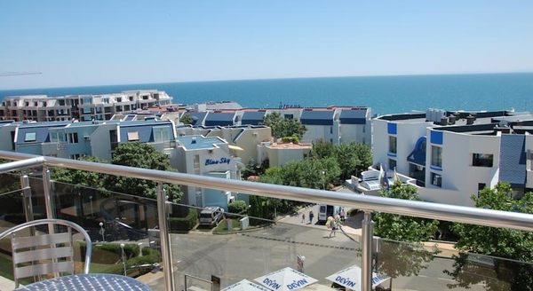 Sineva Del Sol Apartments