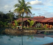 Popa Paradise Beach Resort