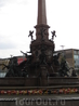 Очень красивый фонтан на площади Августа (уже не помню как называется)