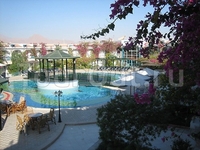 Al Bostan Park Hotel