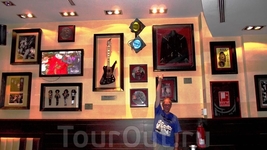 Hard Rock Cafe 6