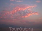 Закат над Ко Чангом. Вид с парома.