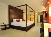 Alfresco Phuket Hotel