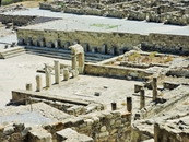 Агора и руины храма