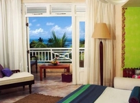 Le Paradise Cove Hotel and Spa
