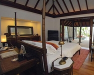 Anantara Kihavah Villas