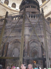 Кувуклия – небольшая купольная часовня желто-розового мрамора в центре Ротонды Храма Воскресения Христова, заключающая в себе Гроб Господень, величайшую ...