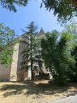 Рядом с площадью находится церковь Святого Франциска (la iglesia de San Francisco), бывшая частью большого монастыря, история которого началась в 1314 ...