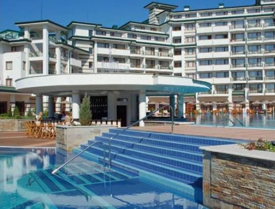 Emerald Resort (Эмеральд Резорт)