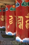 Буддистские молитвенные барабаны, Кайлонг, дорога Манали-Лех