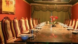 13 Coins Resort Bangna