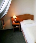 Avenue Hotel