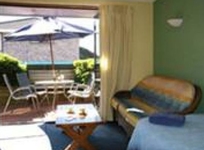 Boatshed Motel Apartments