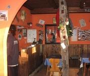 Jakelj Backpackers House