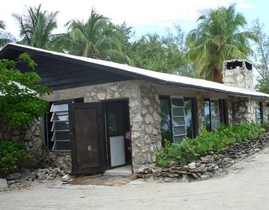 Small Hope Bay Lodge