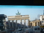 проезжаем Бранденбургские ворота.