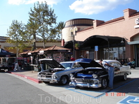 Riverside Plaza Car Show & Music Fest 2011.